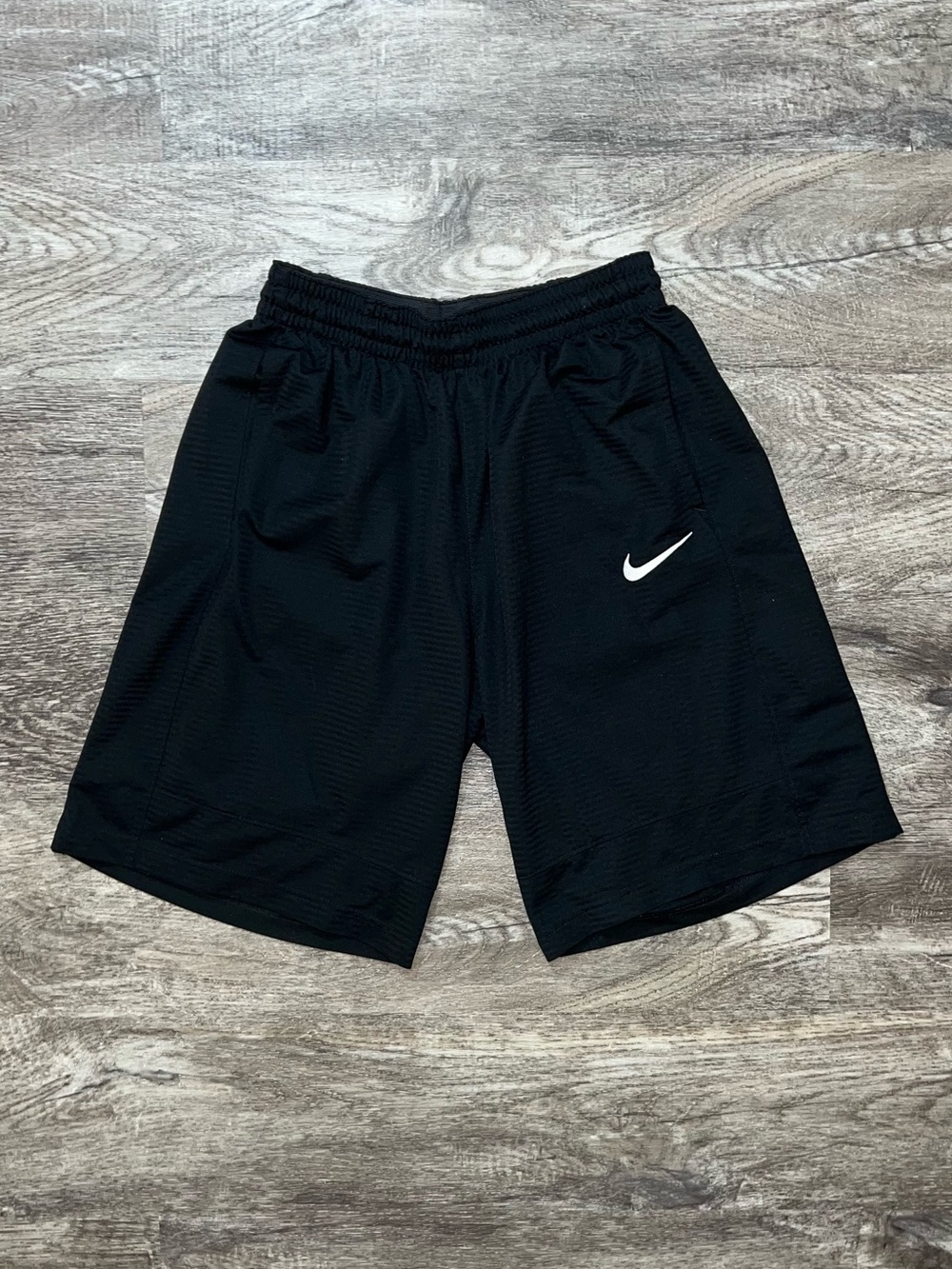 Nike Bike and White Swoosh Athletic Basketball Shorts Men’s Size Medium
